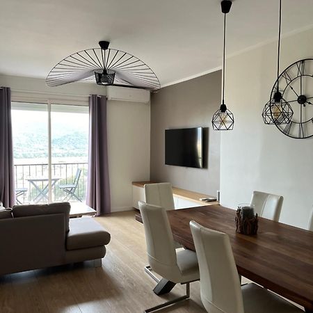 Superbe Appartement En Centre Ville بورتو فيكشْيو المظهر الخارجي الصورة
