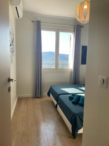 Superbe Appartement En Centre Ville بورتو فيكشْيو المظهر الخارجي الصورة